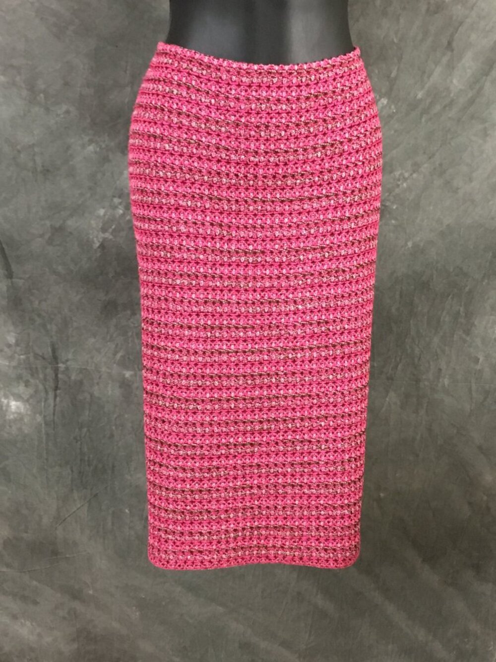 BEAUTIFUL St John knit pink multi fringe jacket skirt suit size 6 8 - Picture 9 of 10